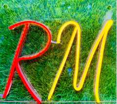 Raza Mobiles and Laptops