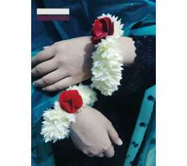 Artificial Gajra Flower kangan for Wedding Jewellery - Reuseable - White with Red Flower- Pack of 2