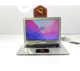 Apple MacBook Air 2015, 4GB 128GB SSD 13.3″ Retina Display Core i5 (Used)