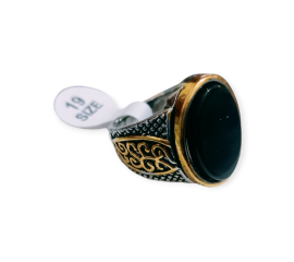 Exclusive Design Sleek Black Gem Ring - 1 Piece