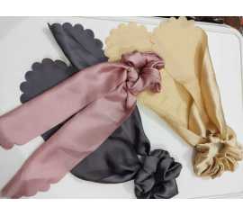 Stylish Ponies with Long Ribbon - 1 Piece