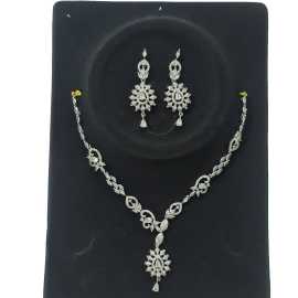 Indian Design Jewelry Necklace and Earrings With Complete Set Bridle 1 Set