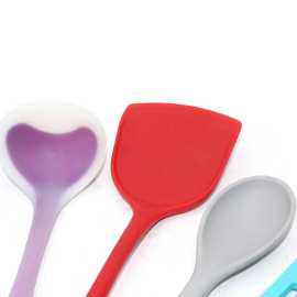 Chef 4 PCS Silicone Kitchen Tools Set/Wok Spatulas/Nonstick Kitchen Utensils