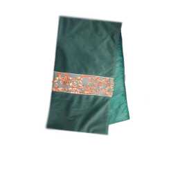 Table Runner 30 Inch Green - 1 Piece