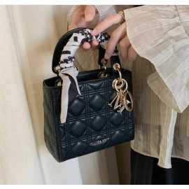 Dior Medium Size hand bag For ladies - Black