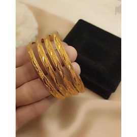 Beautiful Design Golden 4 Pcs Bangles