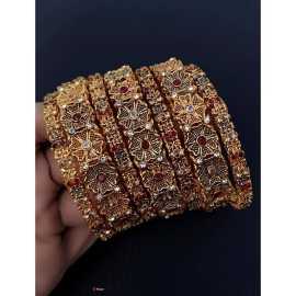 Beautiful Design Fashionable Golden Bangles For Women - Set of 7 PCS