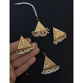 Beautiful Design Earing Tika & Locket with Pearl Mala Set