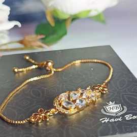 Stylish Trendy Bracelet for Girls - Golden