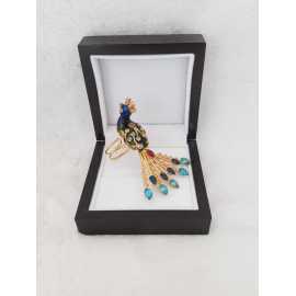 Good Quality  Brooch By Ornaments
