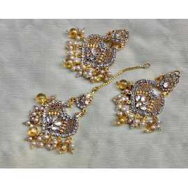 Traditional Fashion Earrings And Bindi For Women By Ornaments