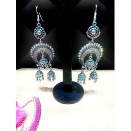 Bohemian Ethnic Earrings 2020 Women Vintage Alloy Hollow Out Carved Flower Rhinestones Long Dangle Earrings Indian Jewelry