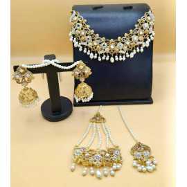 Best Indian Style Traditional Jewelry Set For Women
