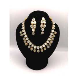 Beautiful Trendy Necklace Set For Women By Ornaments