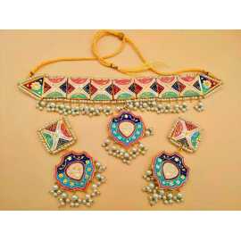 New Best Necklace Set For Women By Ornaments
