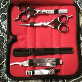 Amazing Men's Professional Barber Hair Cutting Kit