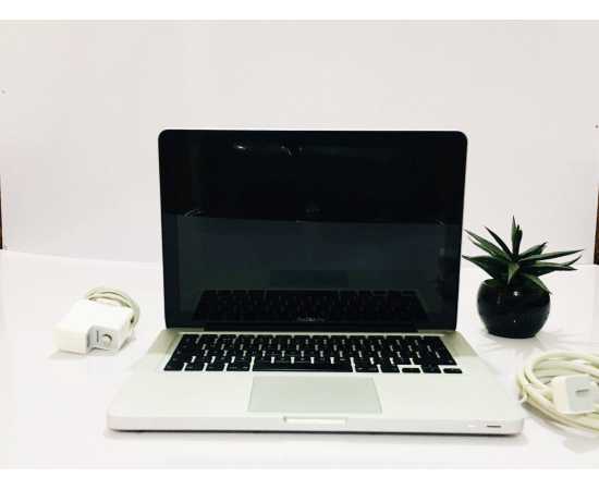 Apple MacBook Pro 2009/10 , 4GB RAM 250GB HDD 13.3" Display (Used)