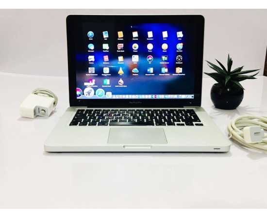 Apple MacBook Pro 2009/10 , 4GB RAM 500GB HDD -13.3" Display (Used)