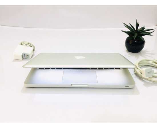 Apple MacBook Pro 2011, 4GB RAM 128GB SSD 13.3″ Display Core i5 (Used)