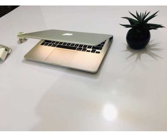 Apple MacBook Pro 2014, 8GB RAM 128GB SSD Intel Core i5 Retina 13.3″ Display (Used)