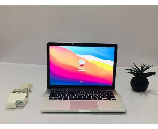 Apple MacBook Pro 2015, 8GB RAM 128GB SSD Intel Core i5 Retina 13.3″ Display (Used)