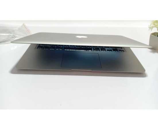 Apple MacBook Air 2012, 4GB RAM 128GB SSD Intel Core i5 13.3" Display (Used)