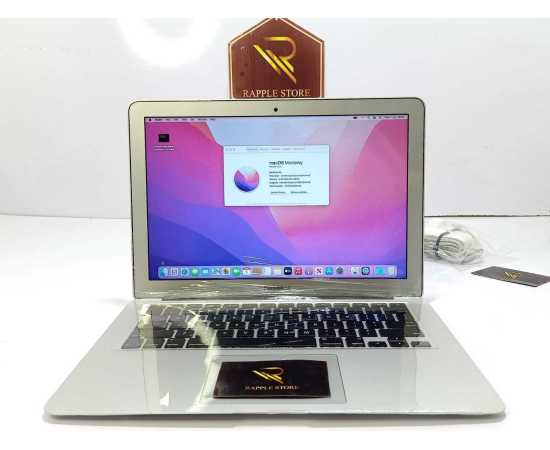 Apple MacBook Air 2015, 4GB 128GB SSD 13.3″ Retina Display Core i5 (Used)