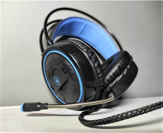 Built-In over Ear G60 Gaming Headphones Ambient Noise Isolation