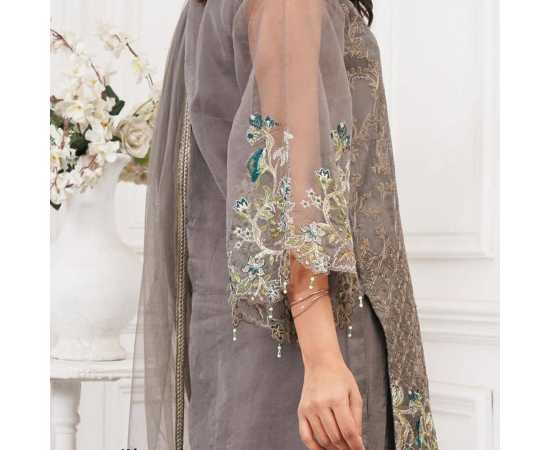 Bint al Bilaad Fancy Stylish Embroidered Suit For Women -  Grey - Pack of 3 PCS Bint al Bilaad Fancy Stylish Embroidered Suit For Women -  Grey - Pack of 3 PCS