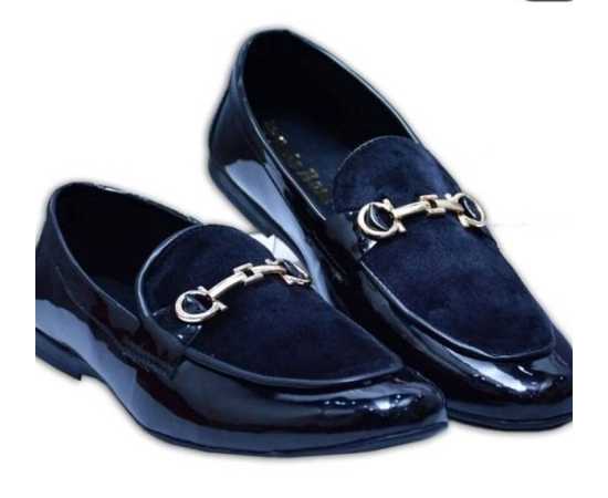 Loofers in Velvet and Leather