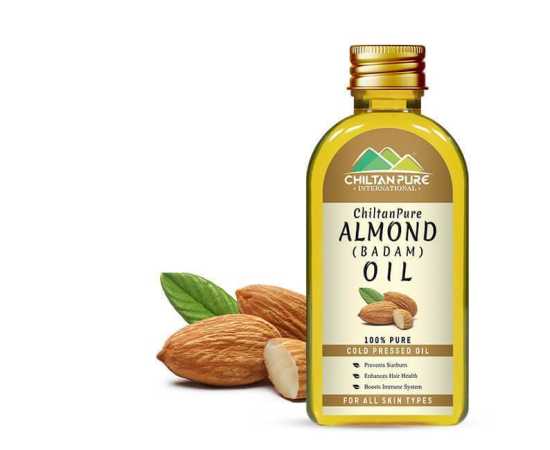 Sweet Almond Oil - Treats Acne, Dark Spots & Damaged Scalp