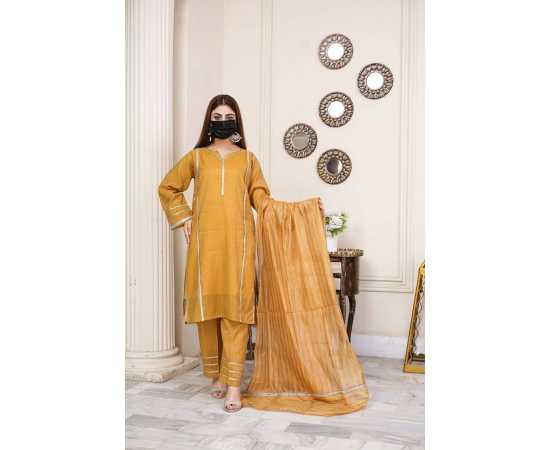 Elegant 3-Piece Set with Beautiful Lace and Organza Dupatta Full Sleeves Elegant 3-Piece Set with Beautiful Lace and Organza Dupatta Full Sleeves