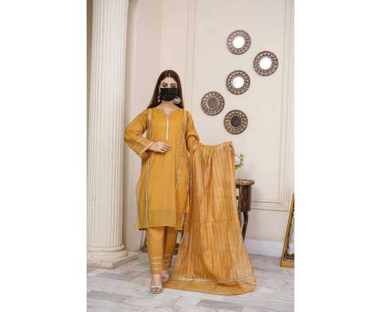 Elegant 3-Piece Set with Beautiful Lace and Organza Dupatta Full Sleeves Elegant 3-Piece Set with Beautiful Lace and Organza Dupatta Full Sleeves