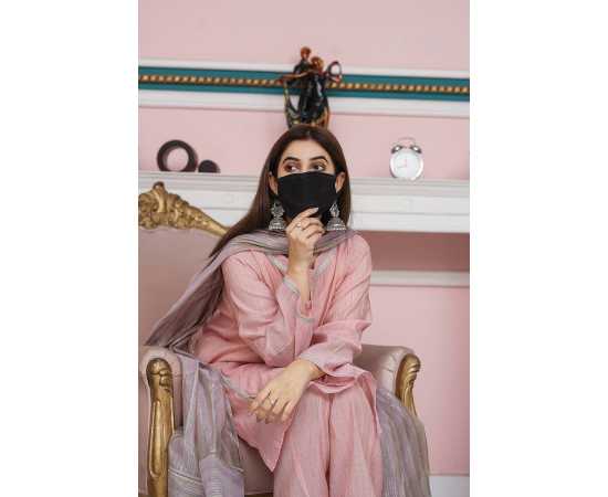 Elegant 3-Piece Set with Beautiful Lace and Organza Dupatta Full Sleeves Elegant 3-Piece Set with Beautiful Lace and Organza Dupatta Full Sleeves