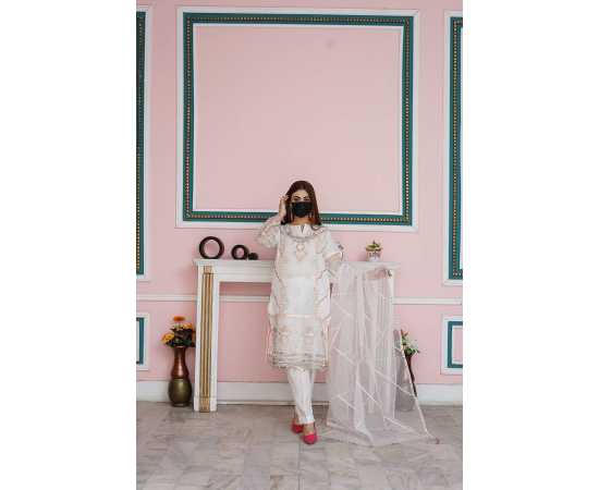 Exquisite 3-Piece Set with Embroidery and Lace Viscose Trouser Exquisite 3-Piece Set with Embroidery and Lace Viscose Trouser