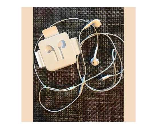 Impedance Reversible Connector Handsfree - White