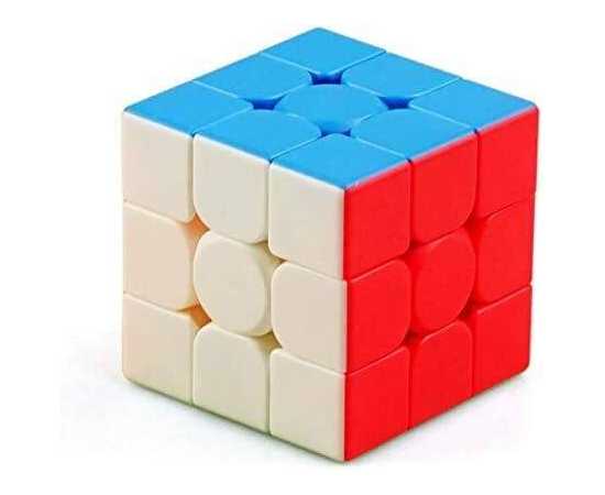 Magic Cube 3x3x3 Sticker Less Puzzle ToyMagic Cube 3x3x3 Sticker Less Puzzle Toy