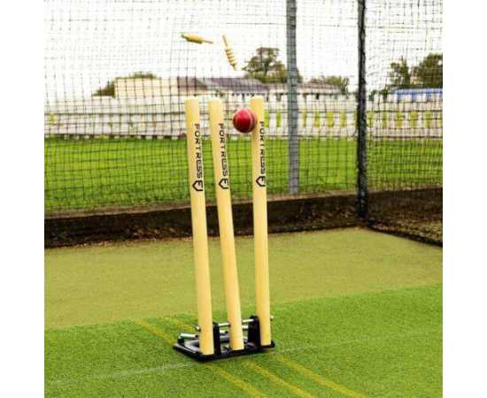 Wooden Cricket Wickets With Bails Set