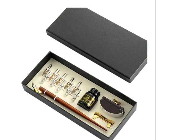 Antique European Multi nib Calligraphy Dip Pen Set