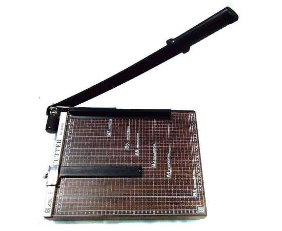 B4 size (9.8 x 13.9 in) Legal size Paper Trimmer