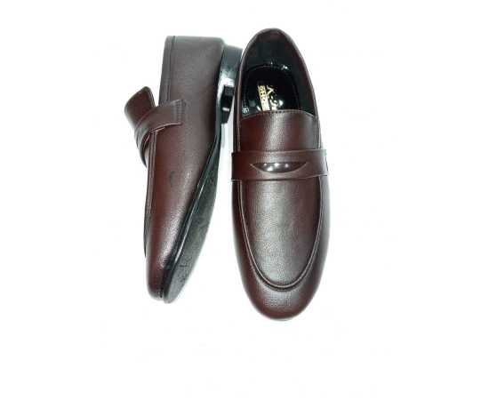 Men's Casual Shoes - Brown