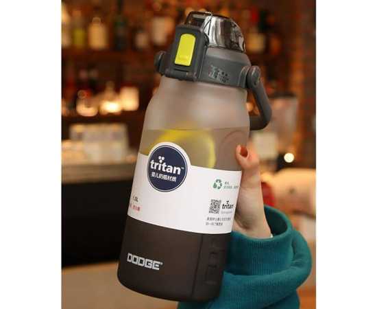 Straw Bottle Sports Bottle - 1500ml